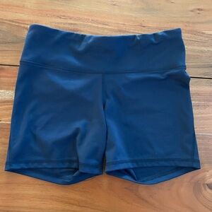 Amazon essentials navy spandex shorts size medium